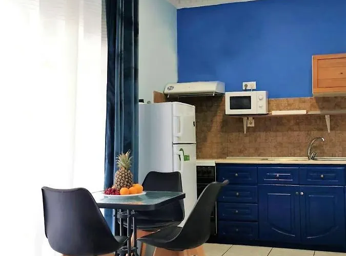 Anna * Limenas (Thasos)